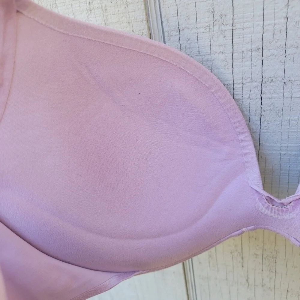 Victoria's Secret Pink Padded Push Up Plunge Comfortable Bra 34C